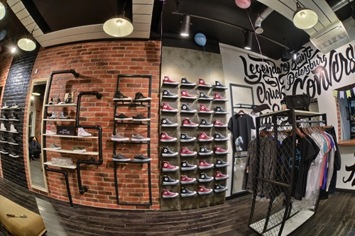 Освещение Освещение магазина FAB STORE CONVERSE. Санкт-Петербург - фото 3