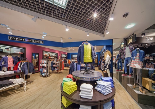 Освещение Освещение магазина Tommy Hilfiger. BUTIK.RU. Москва. - фото 2