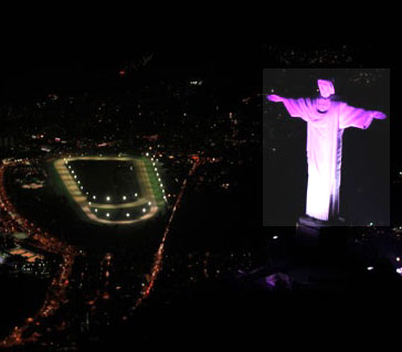 светодиодное освещение статуи Иисуса Христа на горе Корковадо